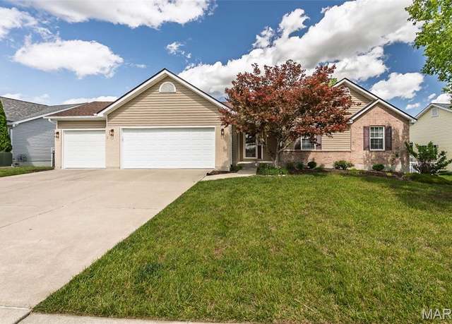 Property at 3908 Rocky Mound Dr, Wentzville, MO 63385, 4 beds, 3 baths