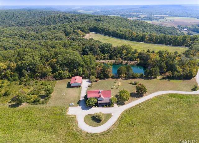 Property at 507 Leach Branch Rd, Hermann, MO 65041, 3 beds, 3 baths