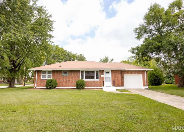Property at 2549 Spalding Ave, Granite City, IL 62040, 3 beds, 1 bath