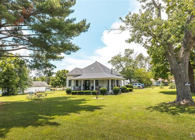 Property at 401 W Gibbs, Salem, MO 65560, 6 beds, 3 baths