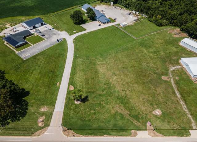 Property at Undisclosed address, Alton, IL 62035