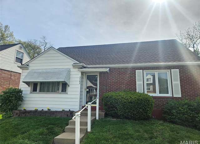 Property at 3342 Havenbrook Dr, St Louis, MO 63114, 4 beds, 1 bath