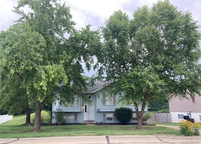 Property at 26 Devondale Pl, St Peters, MO 63376, 3 beds, 2.5 baths
