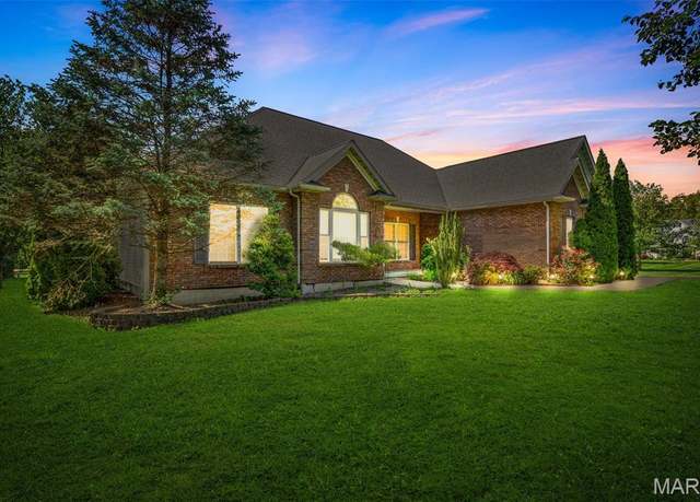 Property at 1209 Chestnut Ct, Farmington, MO 63640, 3 beds, 3.5 baths