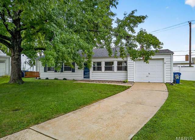 Property at 6333 Sheppard Dr, Affton, MO 63123, 3 beds, 1 bath