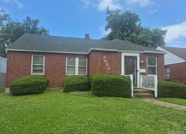 Property at 2629 Grand Ave, Granite City, IL 62040, 3 beds, 1 bath