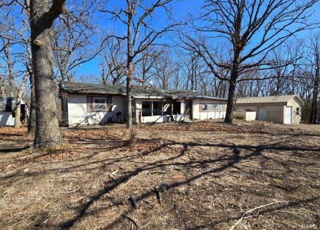 Property at 1137 E 318th Rd, Flemington, MO 65650, 4 beds, 3 baths