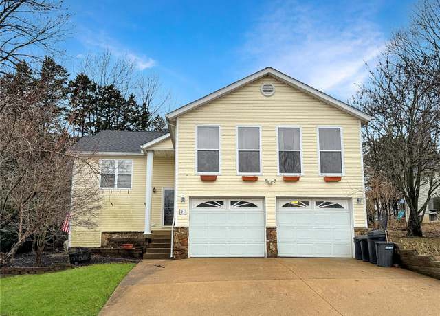 Property at 21 Forest Ln, Union, MO 63084, 4 beds, 3 baths