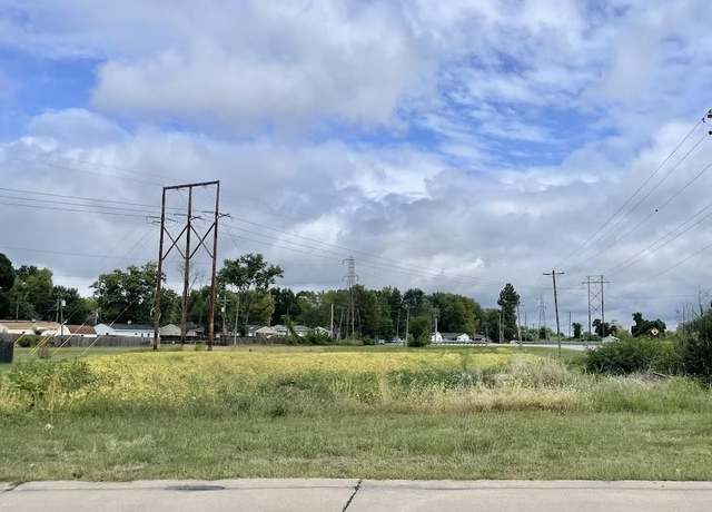 Property at 2333 Hunters Point Dr, Granite City, IL 62040