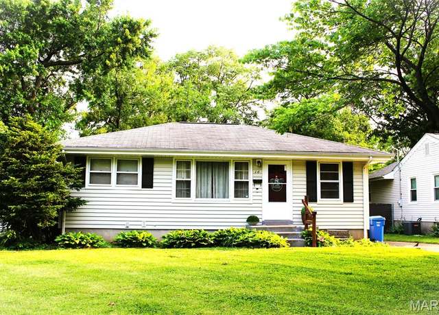 Property at 16 Regina Ct, Florissant, MO 63031, 3 beds, 1 bath