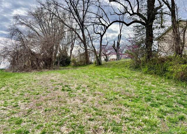 Property at 306 Vine St, New Haven, MO 63068