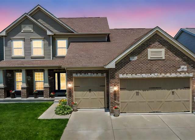 Property at 137 Countryshire Dr, Lake St Louis, MO 63367, 4 beds, 3.5 baths