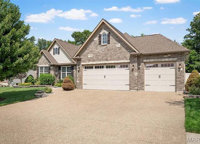 Property at 408 Cottage Grove Dr, Wentzville, MO 63385, 4 beds, 3 baths