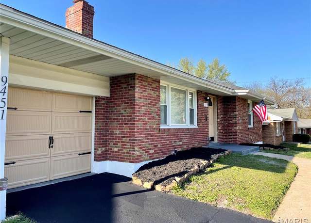 Property at 9451 Bagley Dr, St Louis, MO 63136, 2 beds, 1 bath
