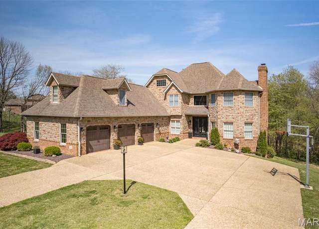 Property at 312 Oak Forest Dr, Jackson, MO 63755, 6 beds, 4 baths