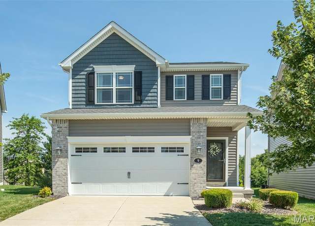Property at 9 Vera Pl, St Charles, MO 63303, 3 beds, 2.5 baths