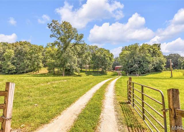Property at 1843 Coles Creek Rd, Hermann, MO 65041, 3 beds, 2 baths