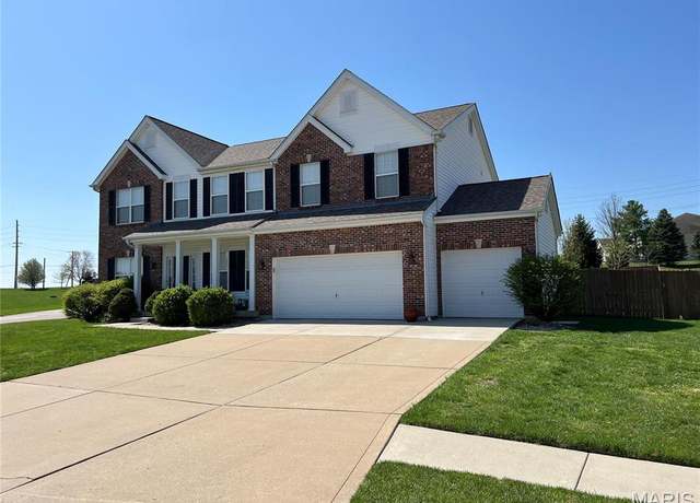 Property at 2 Expedition Ct, Dardenne Prairie, MO 63368, 4 beds, 2.5 baths