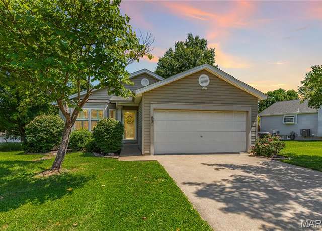 Property at 831 Summersong Dr, O'fallon, MO 63366, 3 beds, 2 baths