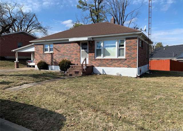 Property at 526 E Ste Maries St, Perryville, MO 63775, 2 beds, 1 bath