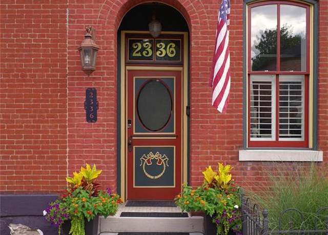 Property at 2336 Menard St, St Louis, MO 63104, 5 beds, 3.5 baths