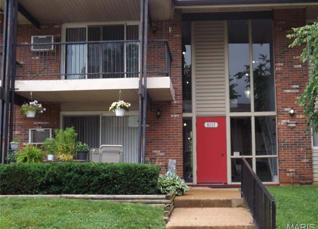 Property at 9117 Villaridge Ct Unit E, St Louis, MO 63123, 3 beds, 1 bath