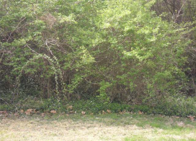 Property at 100 S 98th St, Belleville, IL 62223