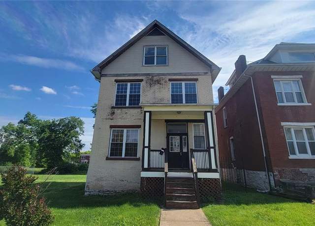 Property at 5714 Maple Ave, St Louis, MO 63112, 3 beds, 2.5 baths