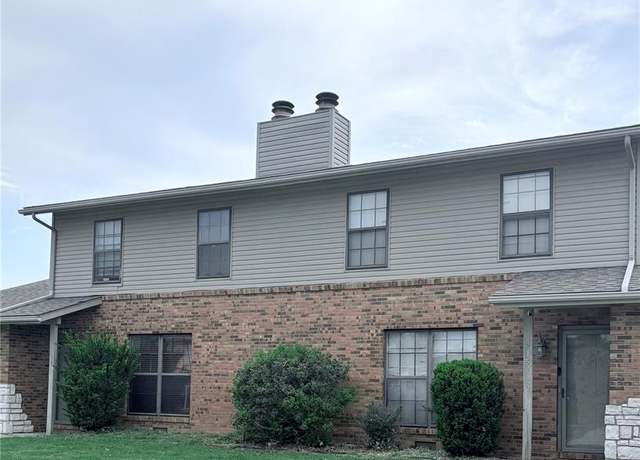 Property at 713 Oxen Dr, Belleville, IL 62221
