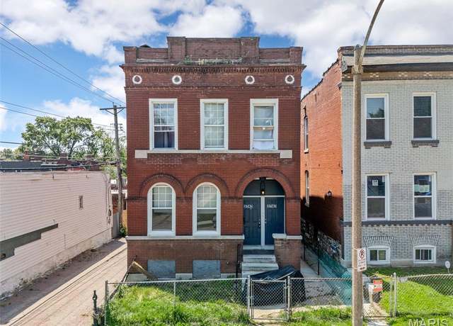 Property at 3747 Oregon Ave, St Louis, MO 63118, 5 beds, 2 baths