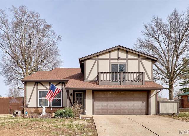 Property at 114 Pierce Blvd, O'fallon, IL 62269, 4 beds, 2.5 baths