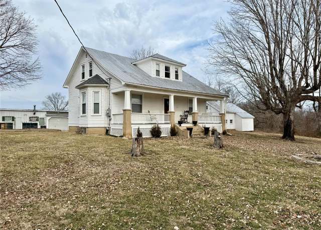 Property at 130 Defiance Rd, Defiance, MO 63341, 4 beds, 1 bath
