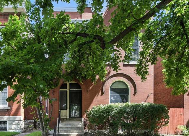Property at 3525 Hartford St, St Louis, MO 63118, 4 beds, 1.5 baths