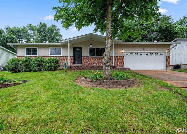 Property at 2783 Corral Est, Arnold, MO 63010, 3 beds, 2 baths