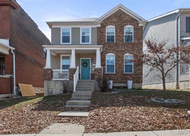 Property at 3208 Henrietta St, St Louis, MO 63104, 4 beds, 2.5 baths