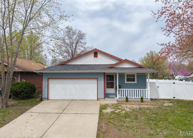 Property at 1424 Royal Oak Ct, O'fallon, IL 62269, 2 beds, 2 baths