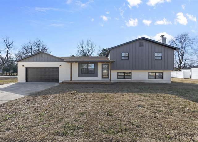 Property at 470 Saint Paul Dr, New Madrid, MO 63869, 4 beds, 3 baths