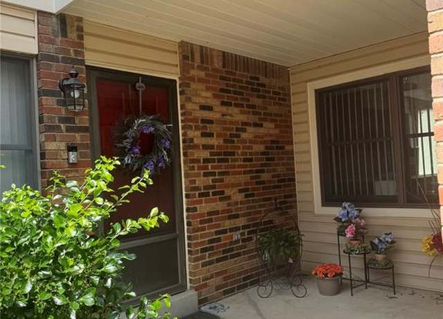 Property at 13709 La Conte Ct, St Louis, MO 63128, 3 beds, 3 baths