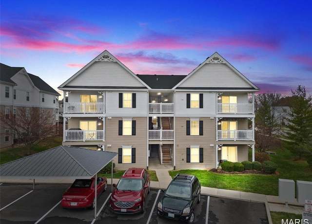 Property at 1101 Spring Creek Ln, O'fallon, MO 63368, 2 beds