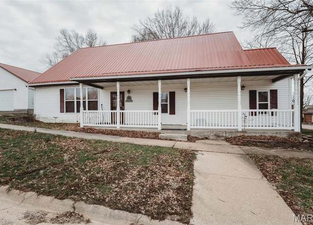 Property at 109 Railroad Ave, Bland, MO 65014, 3 beds, 2 baths