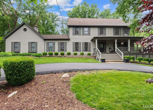 Property at 621 Old Riverwoods Ln, Chesterfield, MO 63017, 4 beds, 4 baths