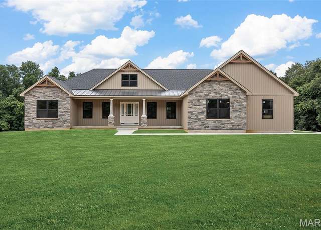 Property at 11306 Windsor Pl, Wright City, MO 63390, 3 beds, 2.5 baths