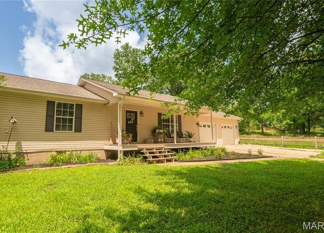Property at 14033 County Road 405, Dexter, MO 63841, 3 beds, 2 baths