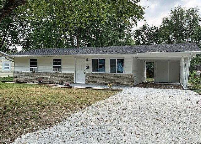 Property at 17 Drexel Dr, East St Louis, IL 62206, 3 beds, 1 bath