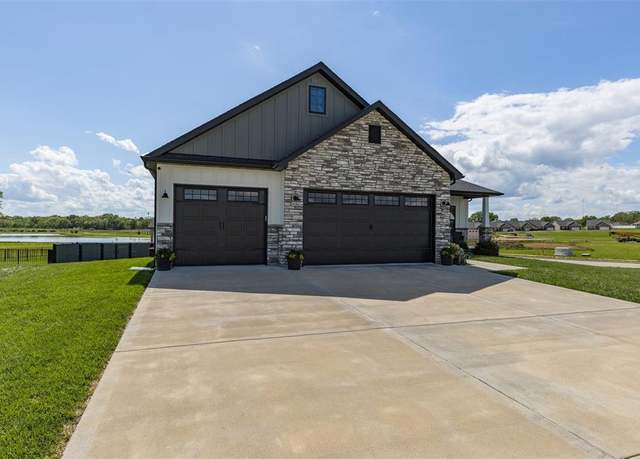 Property at 1099 Stonegate, Farmington, MO 63640, 4 beds, 3 baths