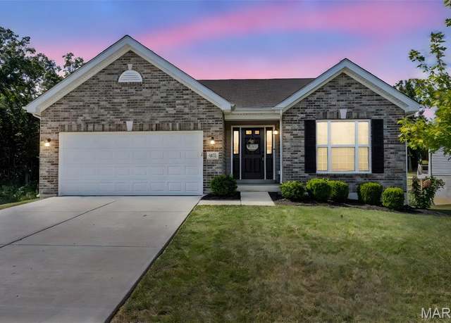 Property at 405 Rock Ridge Rd, Wentzville, MO 63385, 4 beds, 3 baths