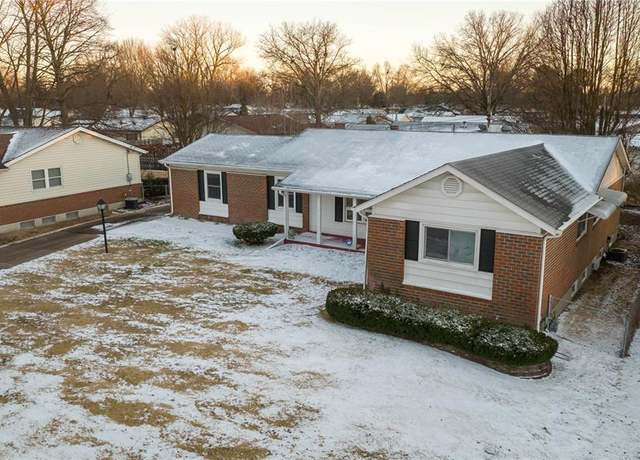 Property at 2480 Cambridge Dr, Florissant, MO 63033