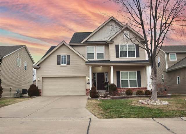 Property at 1602 Crimson Hills Dr, St Peters, MO 63376, 4 beds, 3.5 baths