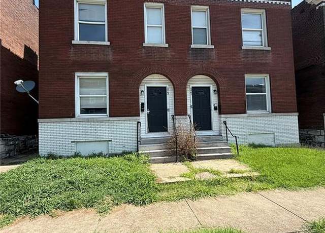 Property at 521 Fassen St, St Louis, MO 63111