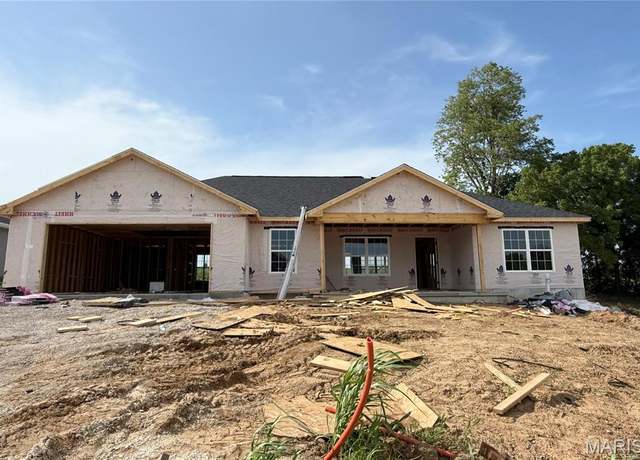 Property at 4076 Chapel Rdg, Jackson, MO 63755, 3 beds, 2 baths